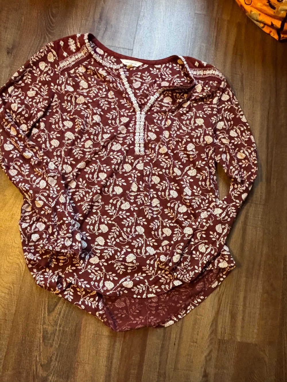 NWOT Lucky Brand Womens Red Floral Embroidered Boho Peasant Top  MEDIUM